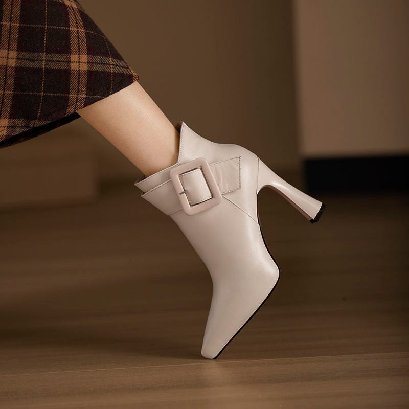 Lynford Edge™ | Sculpted Buckle Ankle Boots
