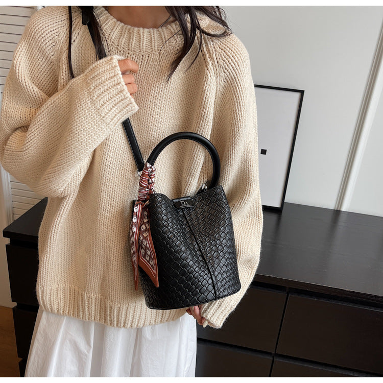 Clara Wynn™ | Heritage Weave Handbag