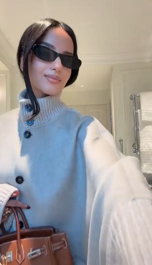 Camille Rowe™ | The Fairwood Relaxed Coat