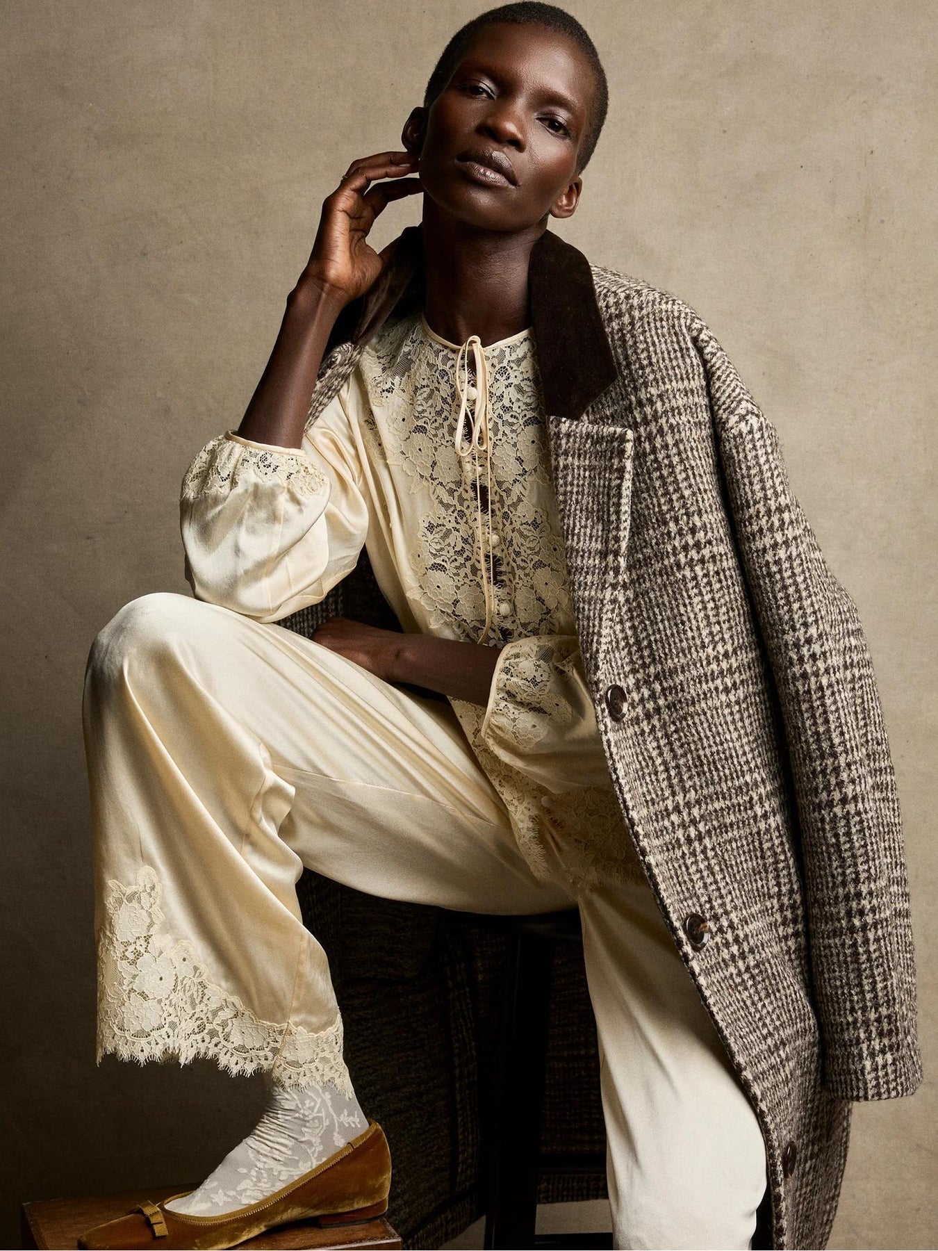 Leonie Grace™ | Velvet Dawn Sleep Set