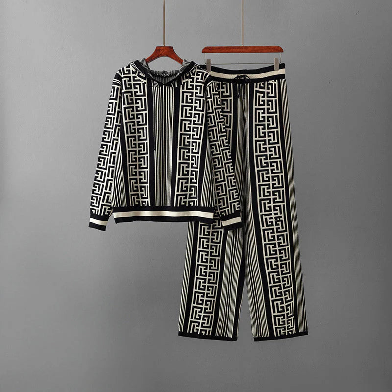 Elowen Hart™ | The LuxeLine Two-Piece