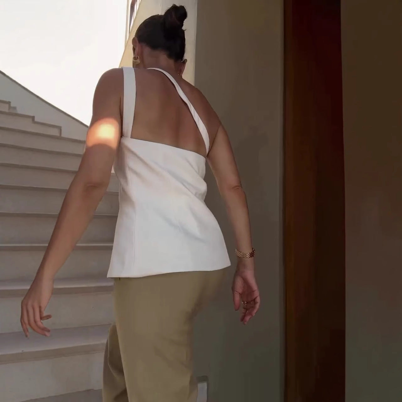 Barbican Ascent™ | One-Shoulder Button Detail Top