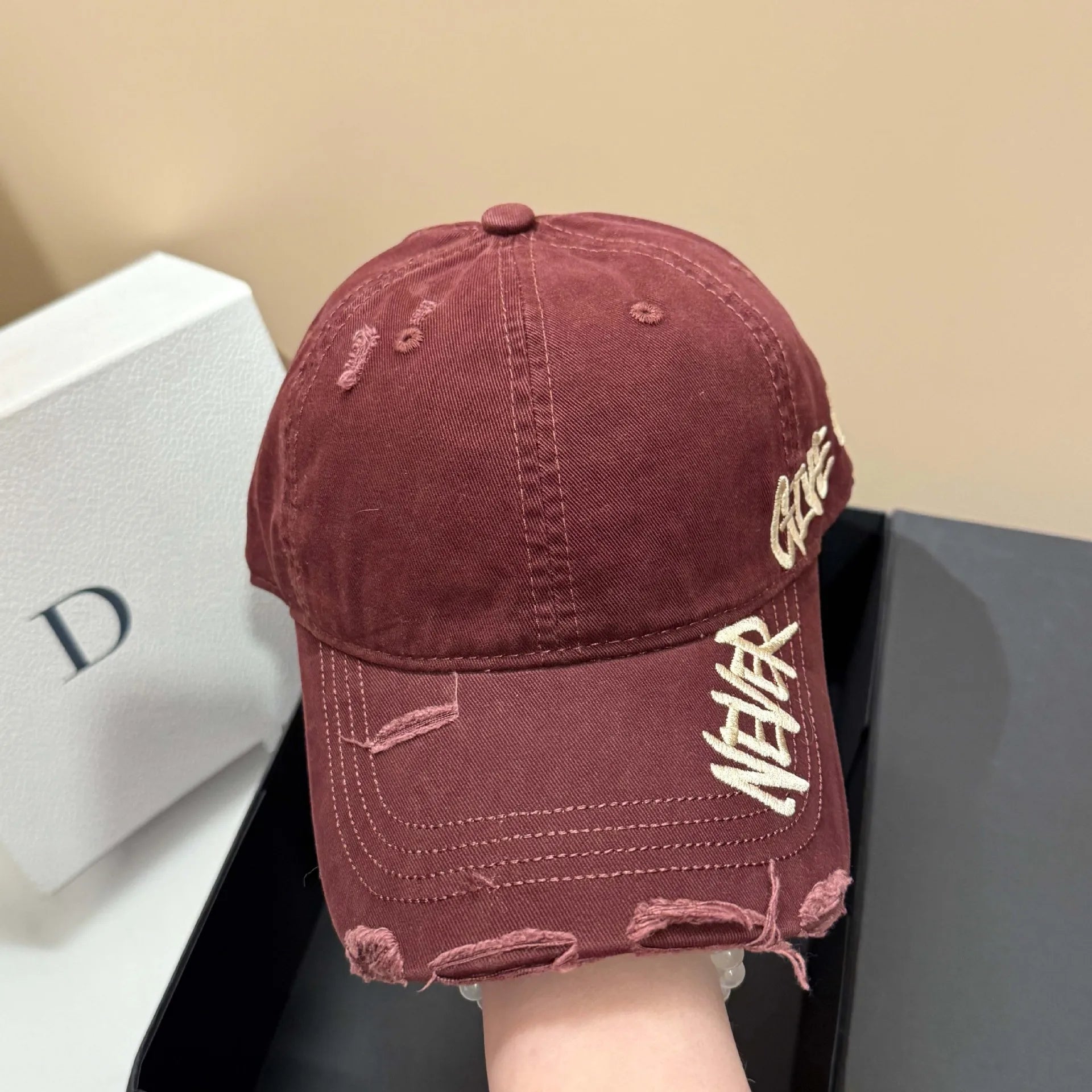 Never Give Up™ | Unisex Graffiti Denim Cap