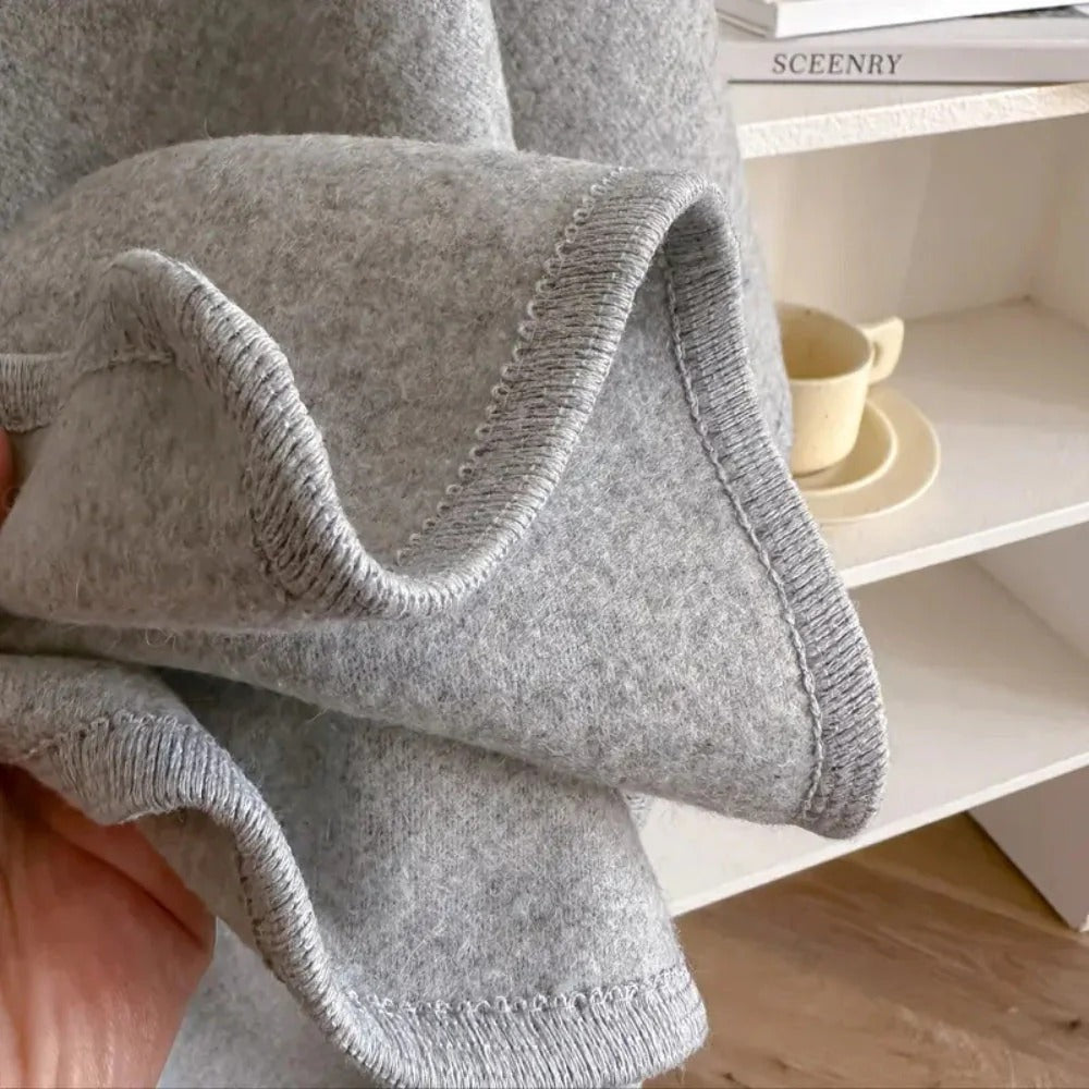 Odessa Clair™ | The DriftTwill Shawl