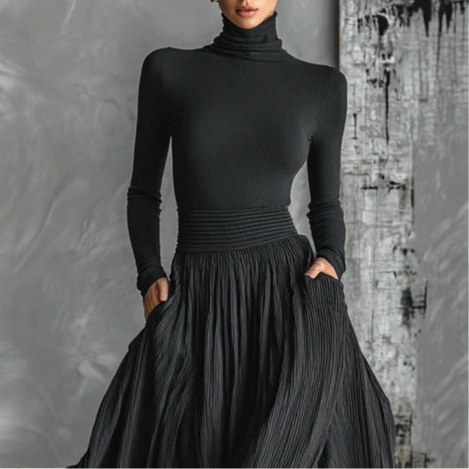 Soho Noir™ | Turtleneck & Pleated Skirt Set