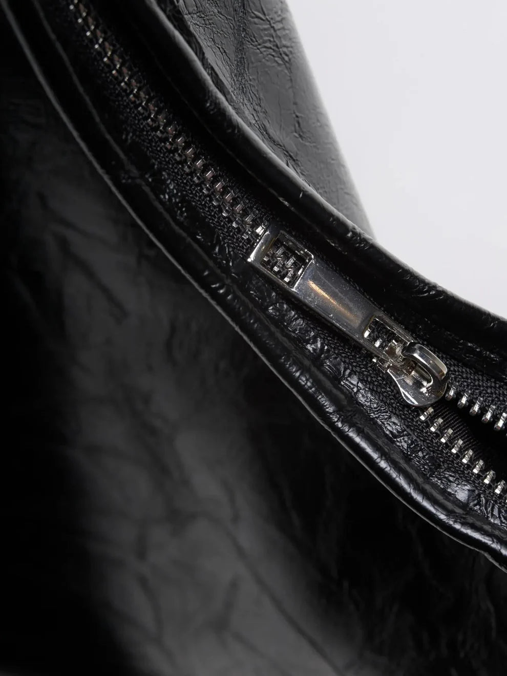 Cavell Rose™ | The London Muse Bag