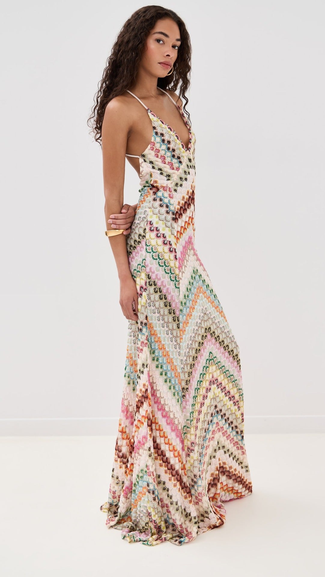 Shoreditch Glow™ | Open Back Knit Maxi Dress