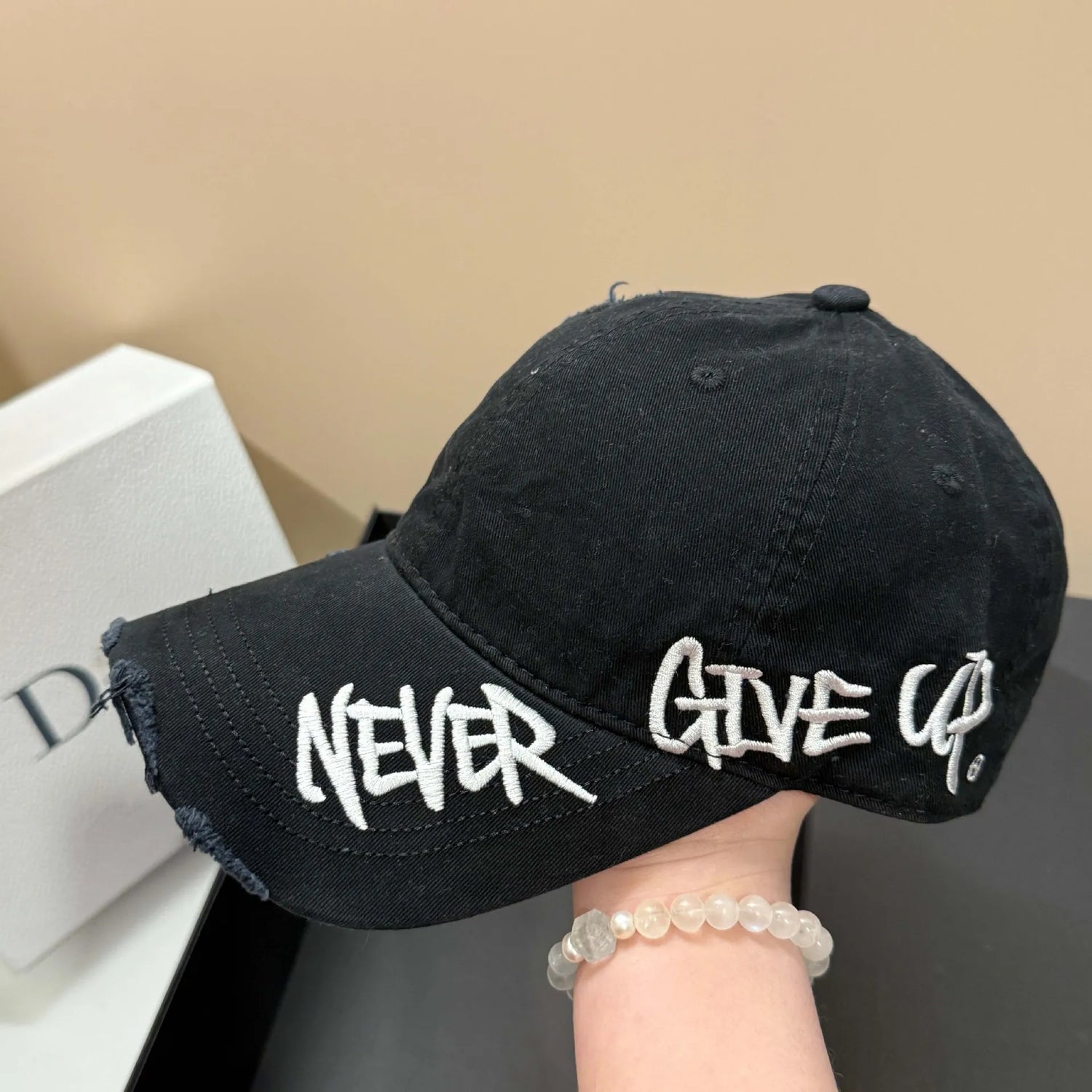Never Give Up™ | Unisex Graffiti Denim Cap