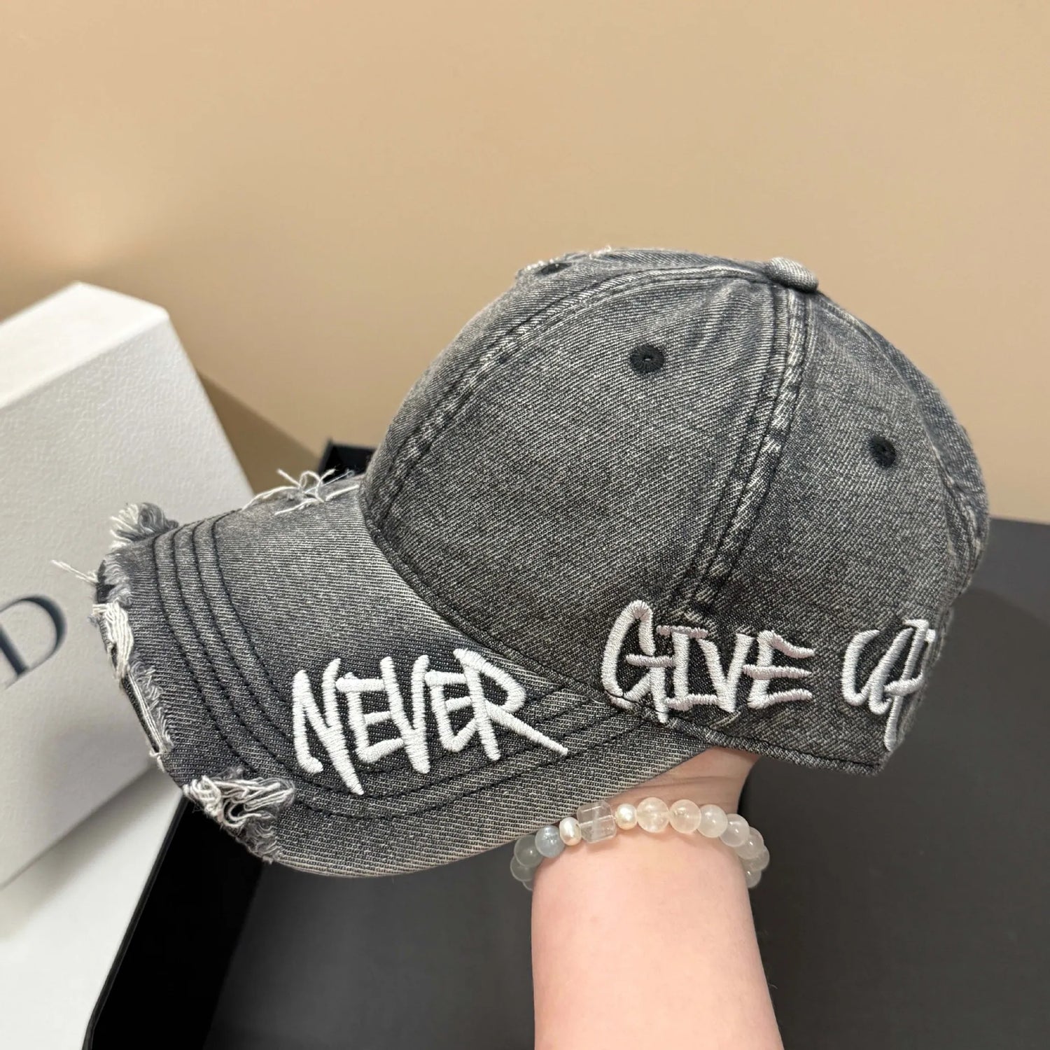 Never Give Up™ | Unisex Graffiti Denim Cap