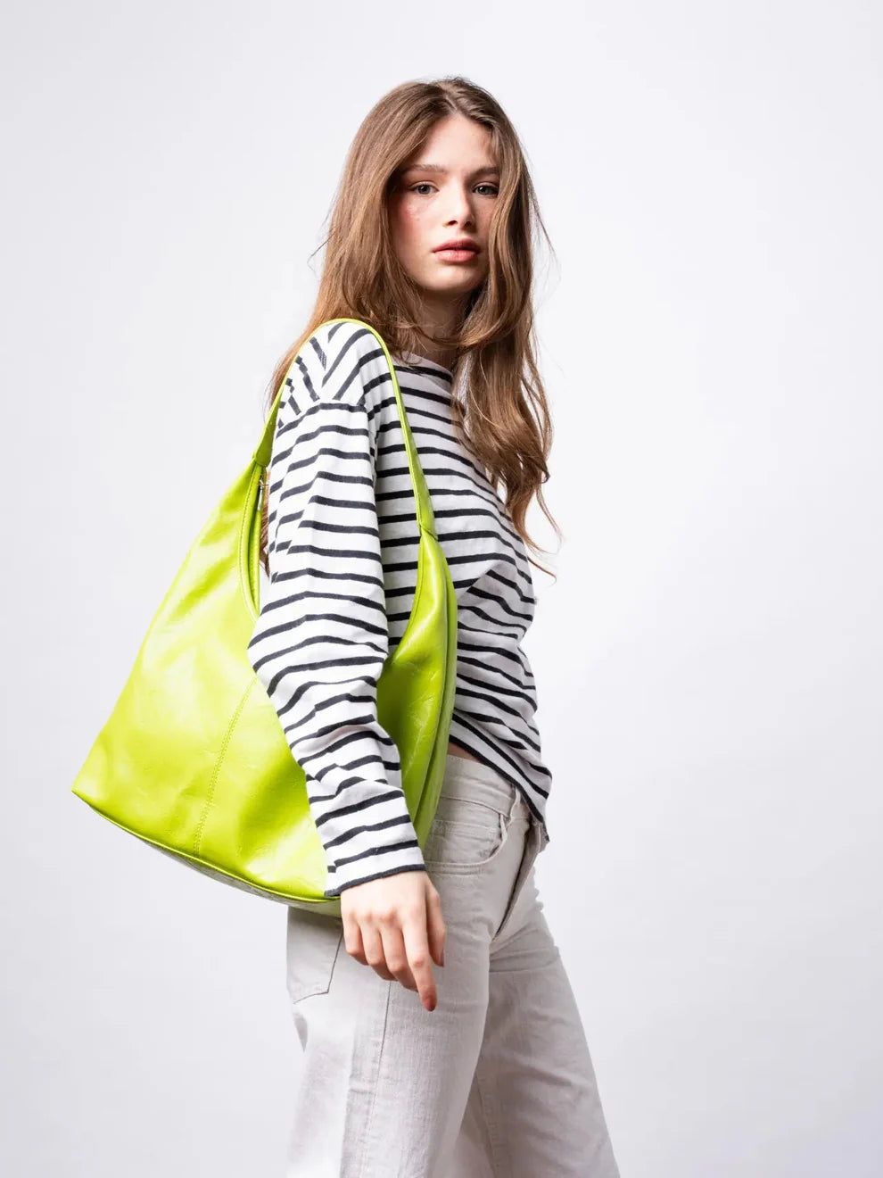 Cavell Rose™ | The London Muse Bag