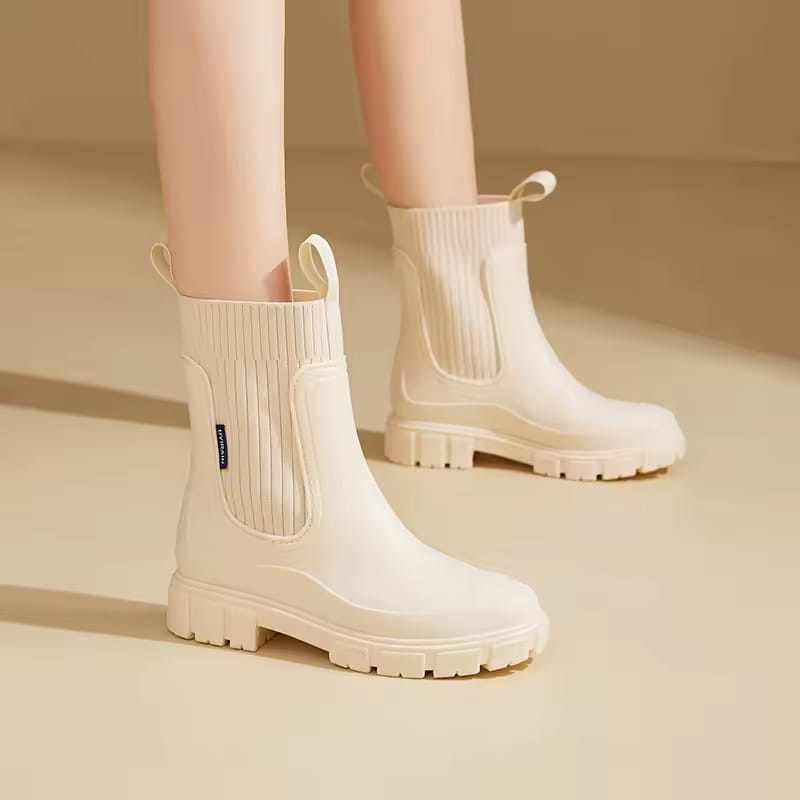 Rosalie Venn™ | The RainChic Boots