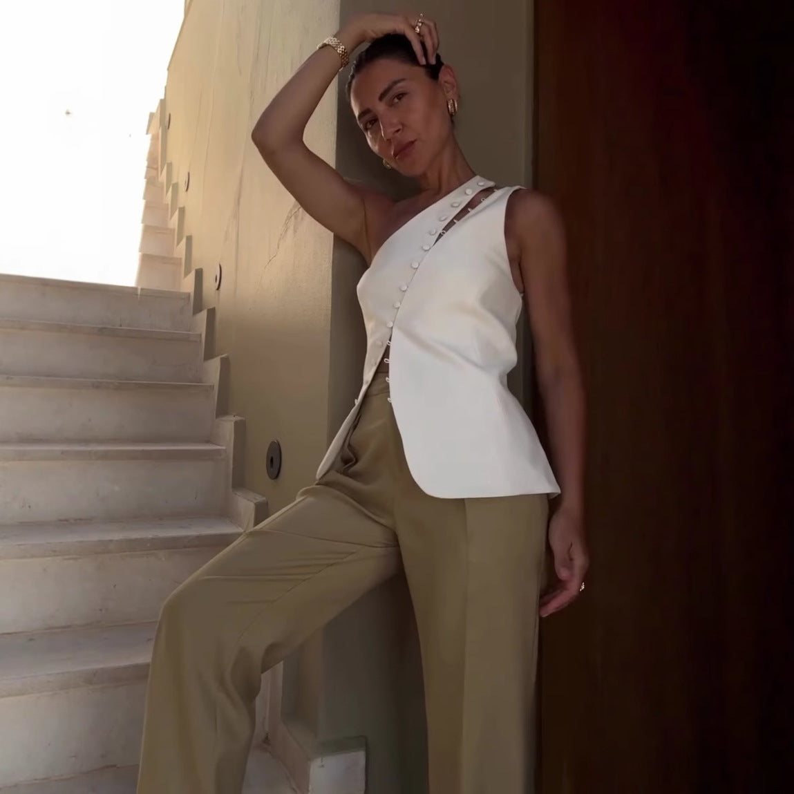 Barbican Ascent™ | One-Shoulder Button Detail Top