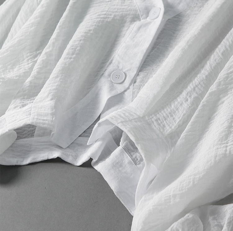 Regent’s Ease™ | Loose-Fit Linen Blouse